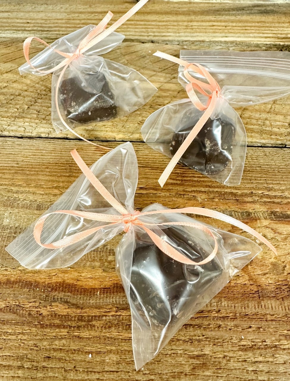 Sanders Dark Chocolate Sea Salt Caramels - 1 cpunt